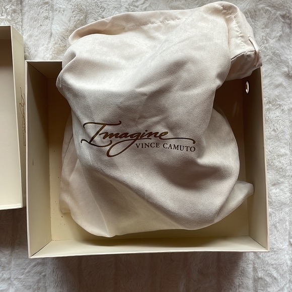 Vince Camuto Black Heels - Picture 2 of 10